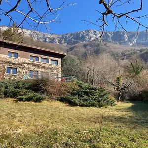 Séjour chez l'habitant Privee Dans Maison Familiale, Veyrier-du-Lac